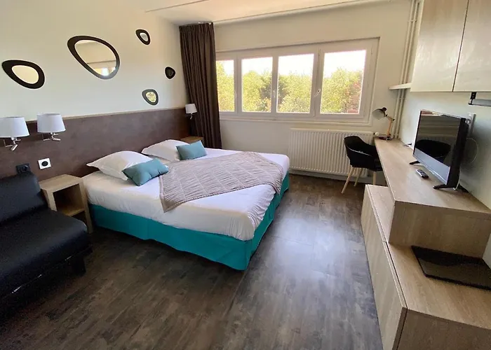 Hotel Club De La Plage 3*